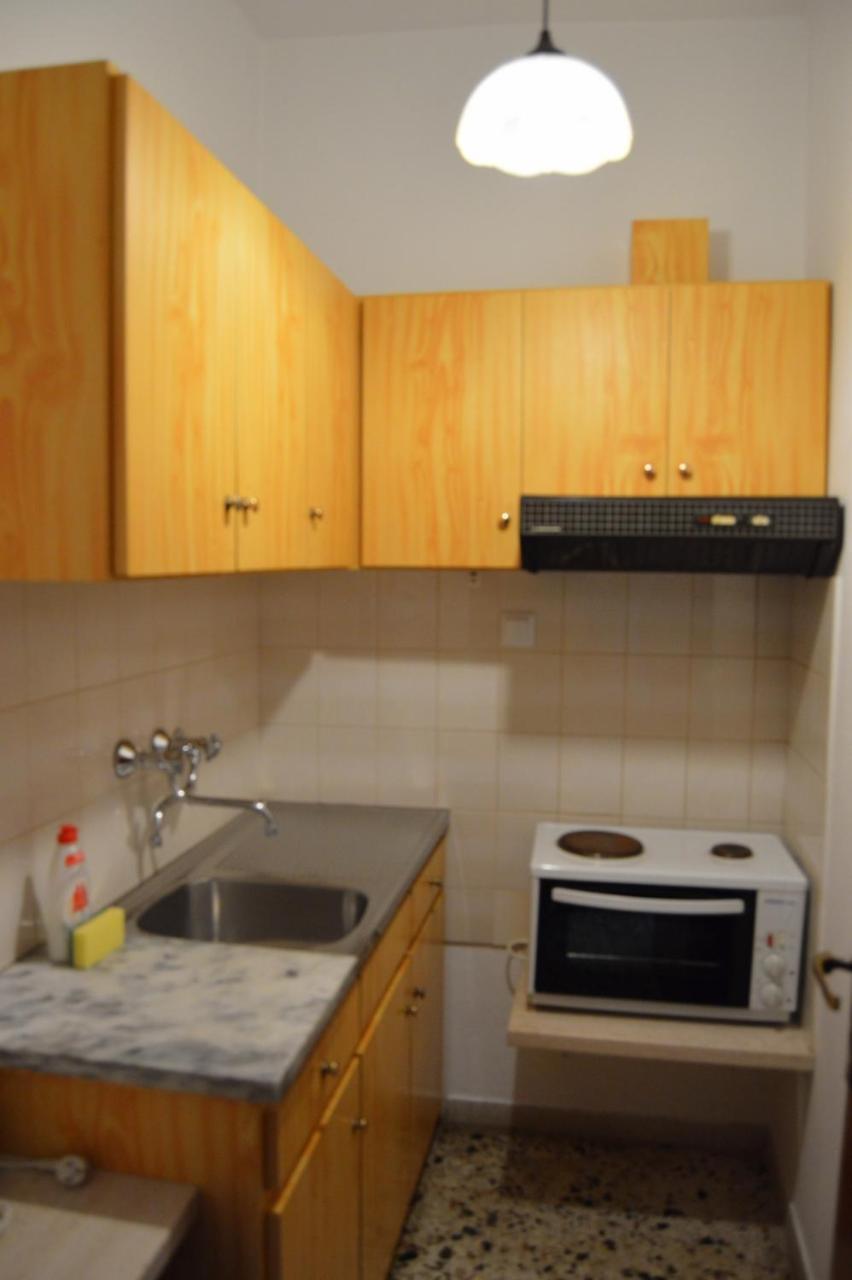 Eva Apartments 利迈纳里亚 外观 照片