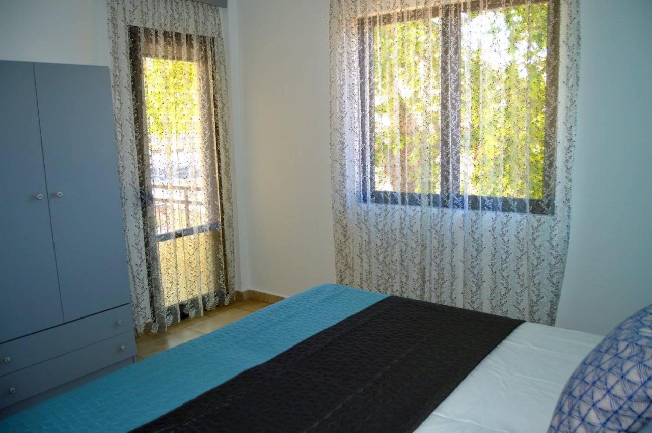 Eva Apartments 利迈纳里亚 外观 照片
